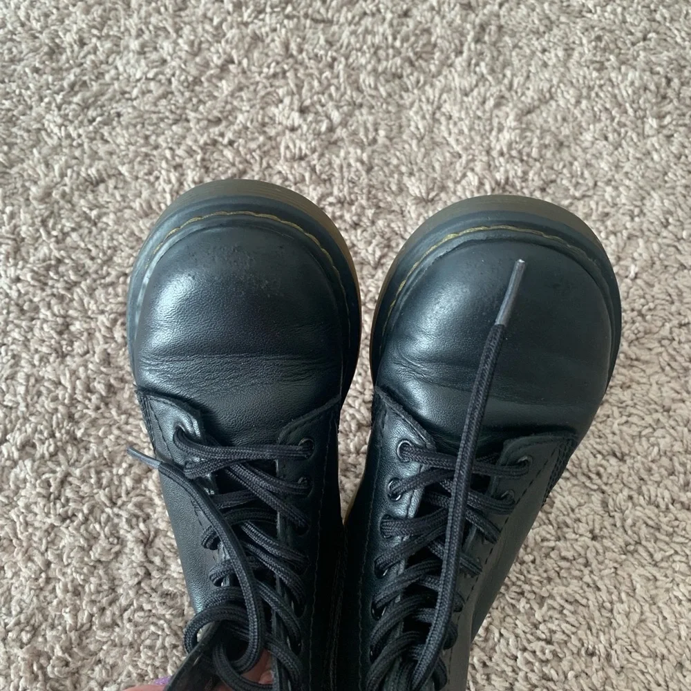 Dr Martens Pascal Moo Boots Black Leather Lace-Up Boots - Picture 10 of 16